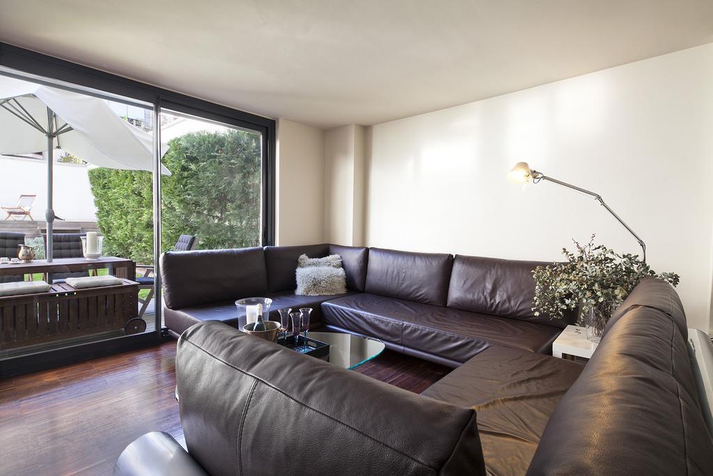 Apartment Barcelona Rentals - Private Pool And Garden Center Exteriér fotografie